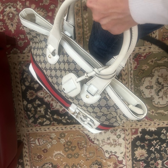 Gucci GG Blue,Red and White Web Stripe Signature Tote Bag - Picture 16 of 17